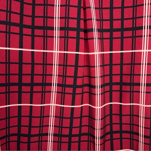 Petite XL Studio Works Red Black White Plaid Button Up Blouse Top Academia Vneck - Picture 8 of 11